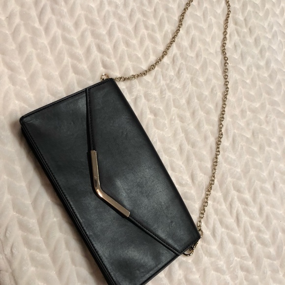 aldo black clutch